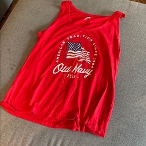Old Navy flag tank size M